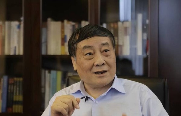 金风资本 宗庆后：我们全家都没有入外国籍，也没外国绿卡，也没有移民计划